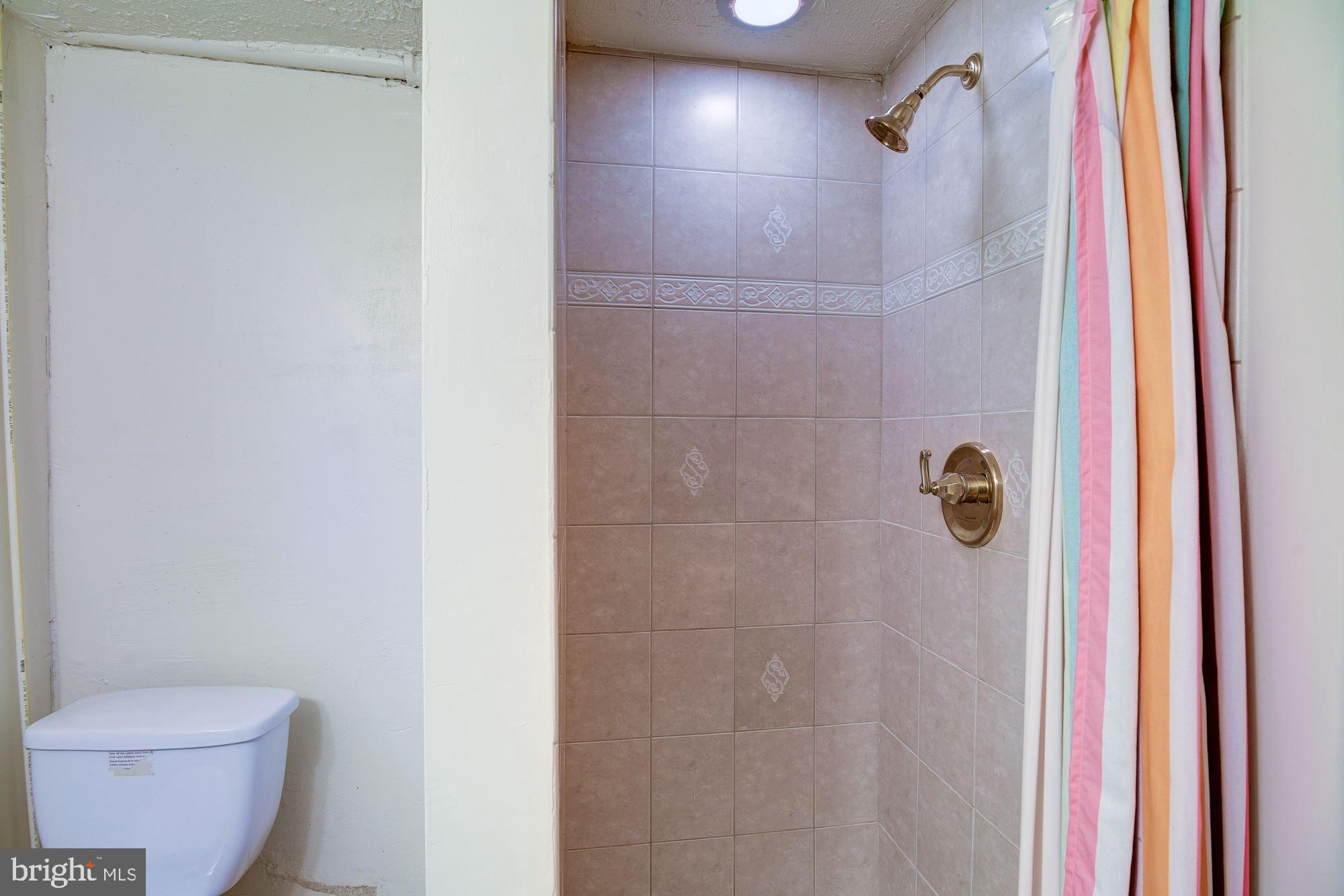 1553 Northwick Road Baltimore, MD 21218 - Photo 39 of 47