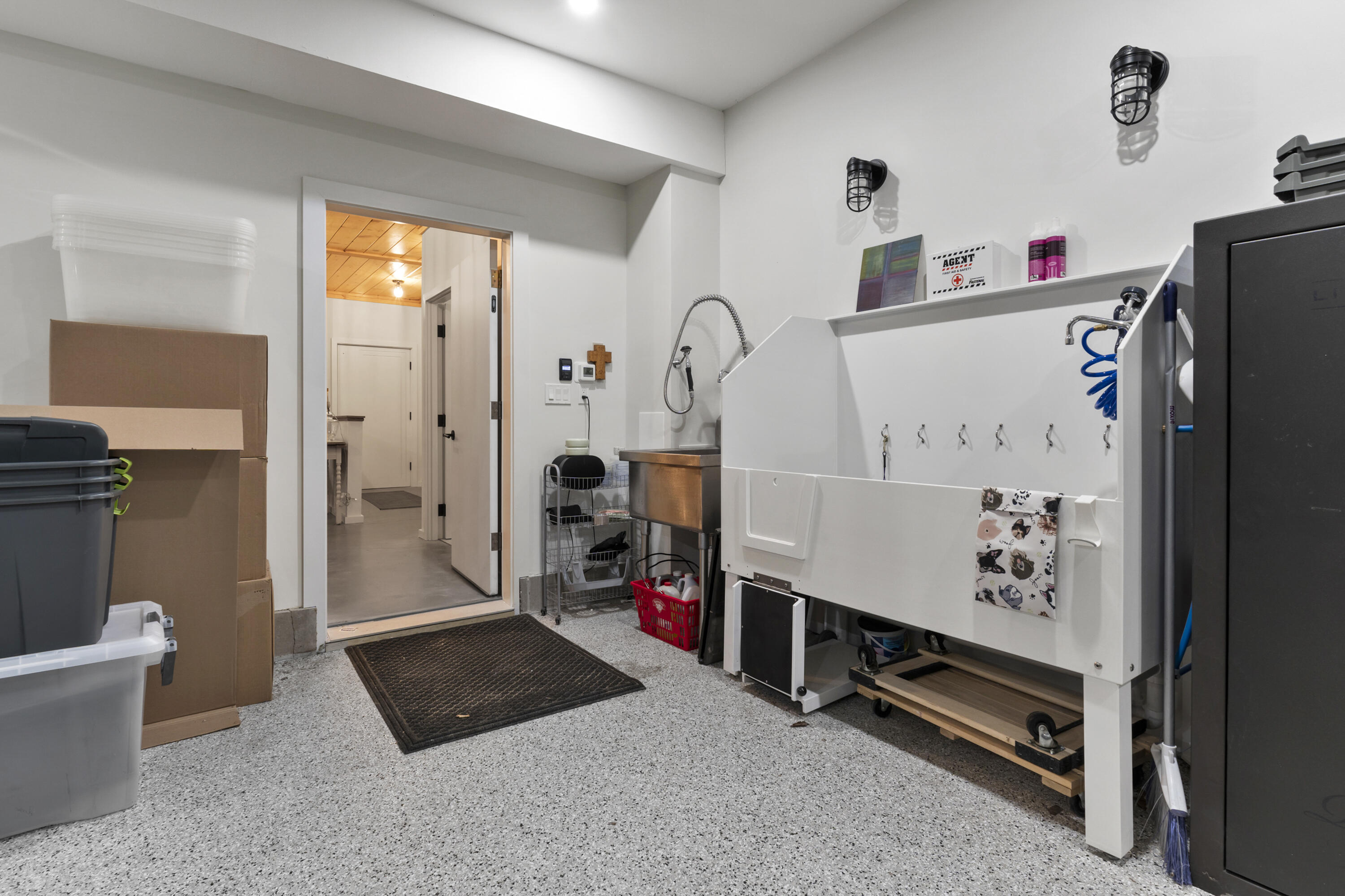 120 Lewis Road Naples, ME 04055 - Photo 55 of 65 Dog Wash / Garage
