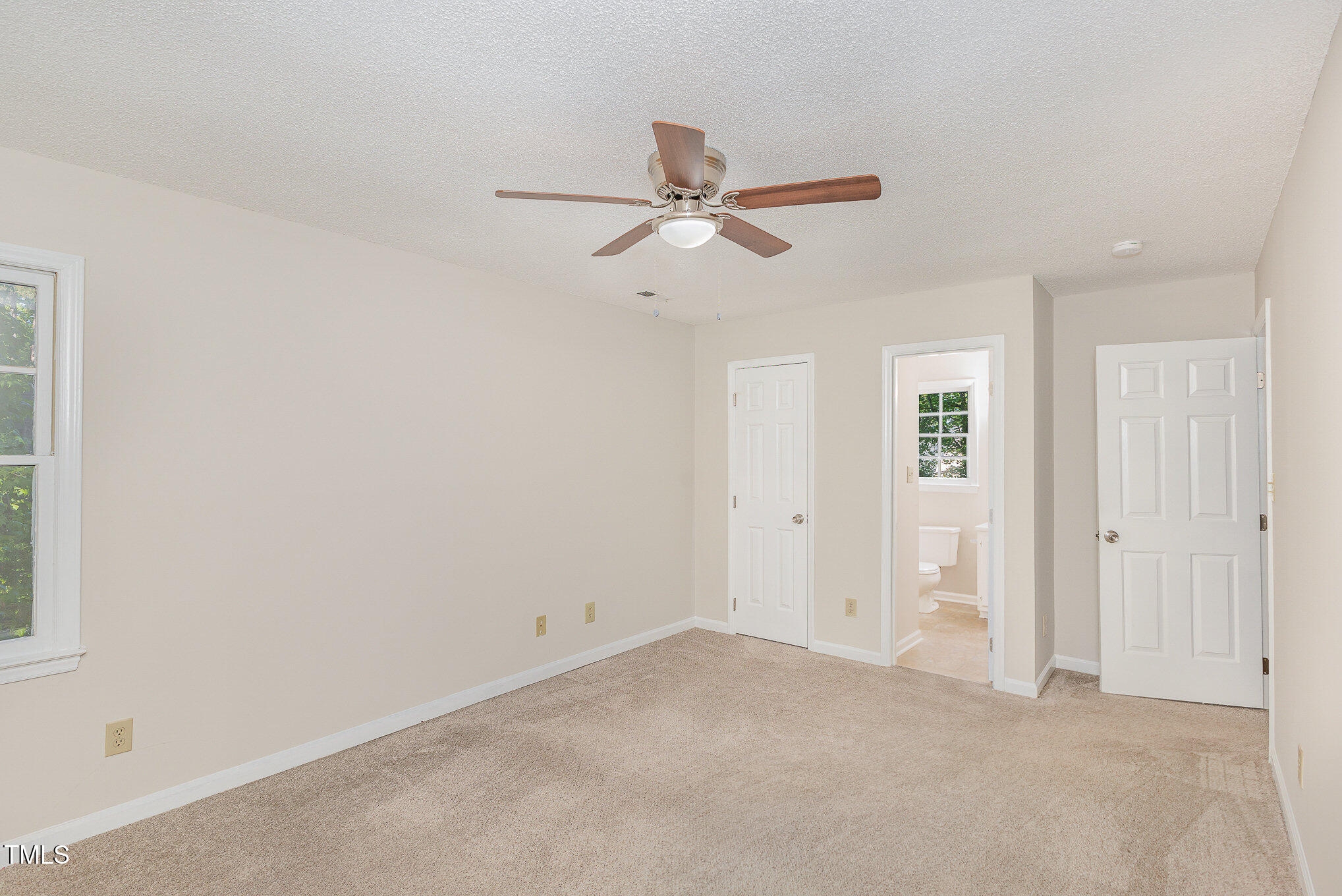 4621 Worthington Lane Raleigh, NC 27604 - Photo 10 of 18 013_bc4a5855-edit_990