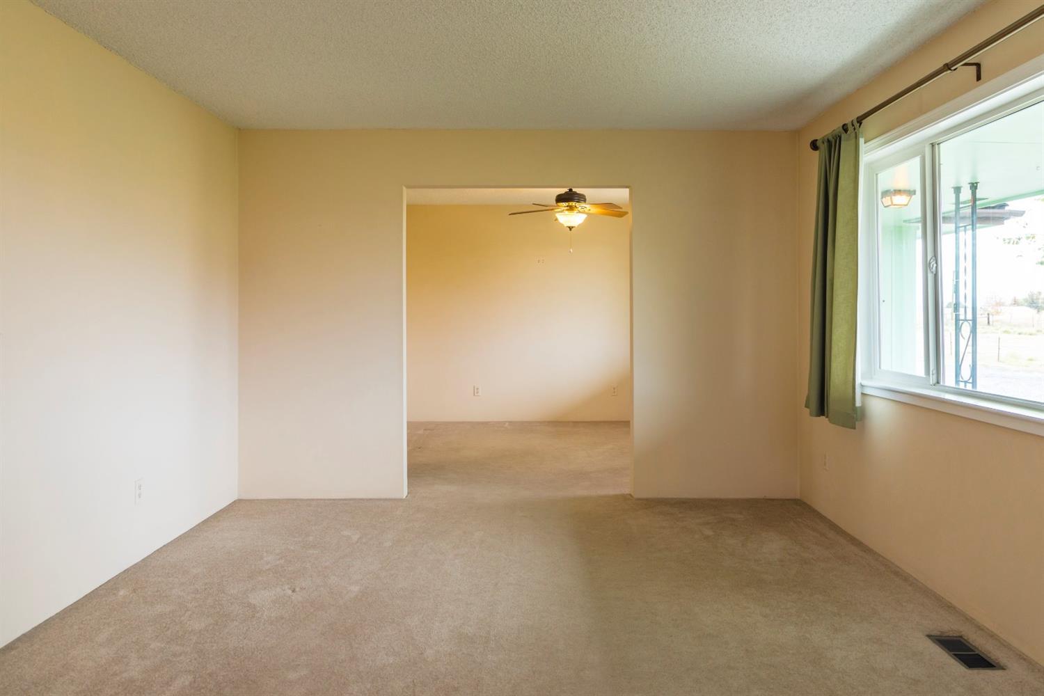 11490 Crystal Springs Road Klamath Falls, OR 97603 - Photo 3 of 32 Additional Photo