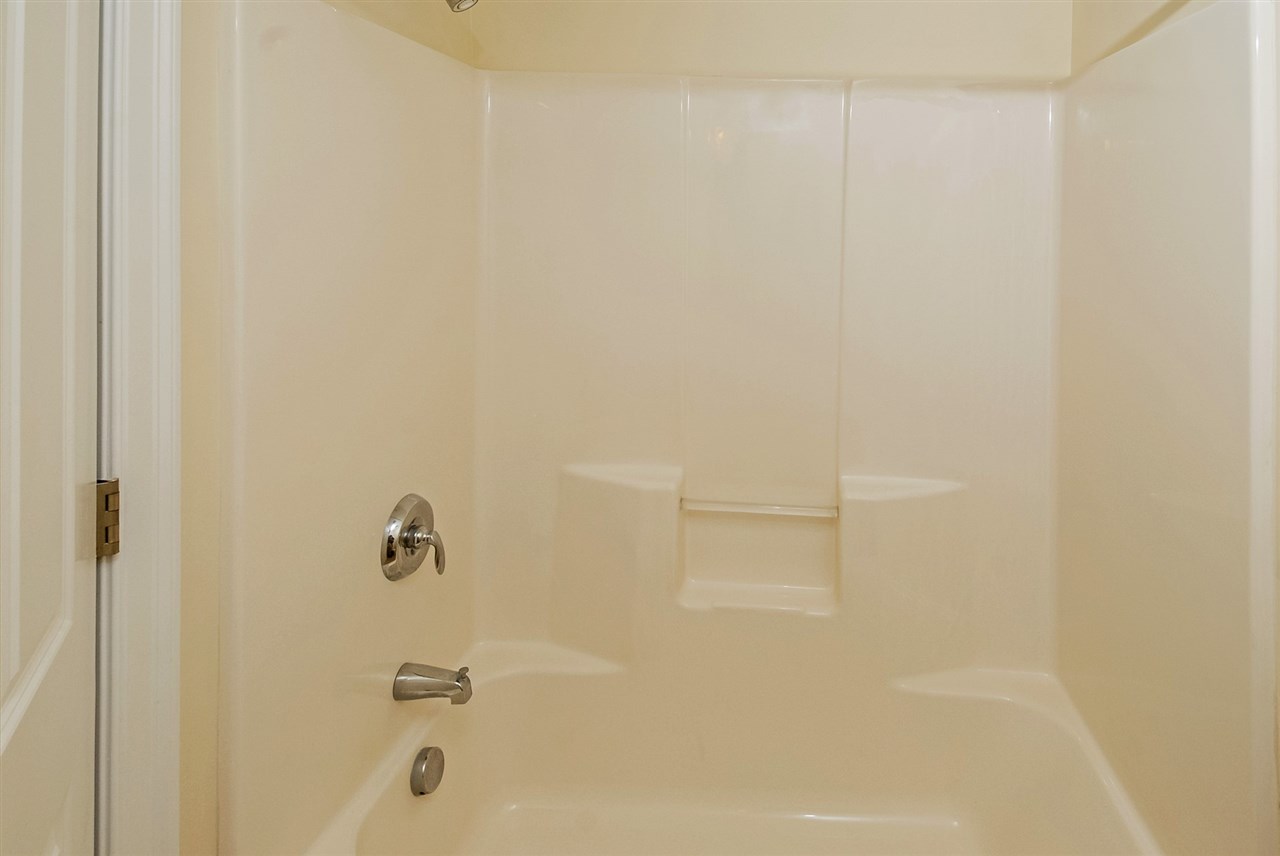 180-9 Drakeside Road, Unit 9 Hampton, NH 03842 - Photo 14 of 26