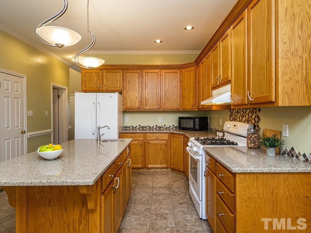 1903 Patterson Grove Road Apex, NC 27502 - Photo 9 of 30 Gallery Image 9