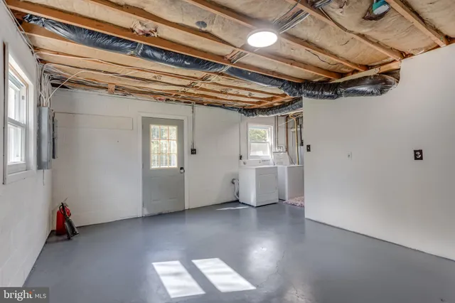 a view of empty room