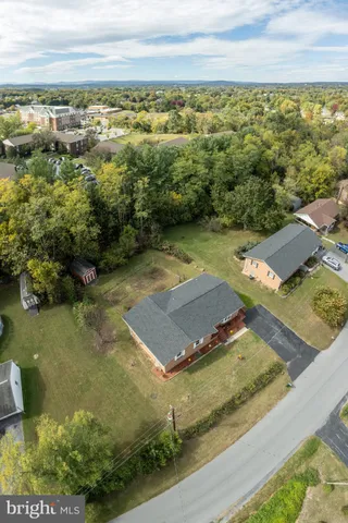 $450,000 | 113 Williamson Road, Winchester, VA 22602