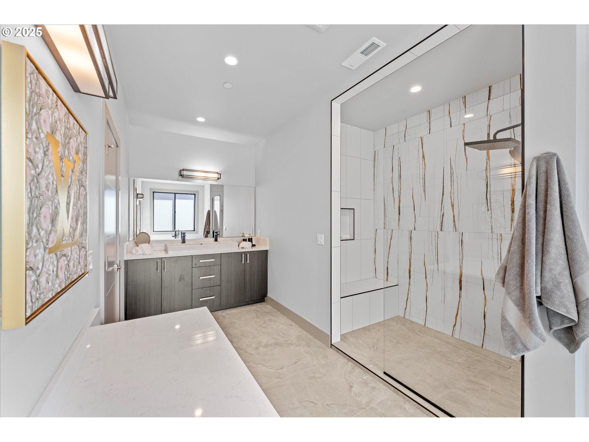 15003 Twin Fir Road Lake Oswego, OR 97035 - Photo 23 of 42 a kitchen with stainless steel appliances granite countertop a refrigerator and a sink