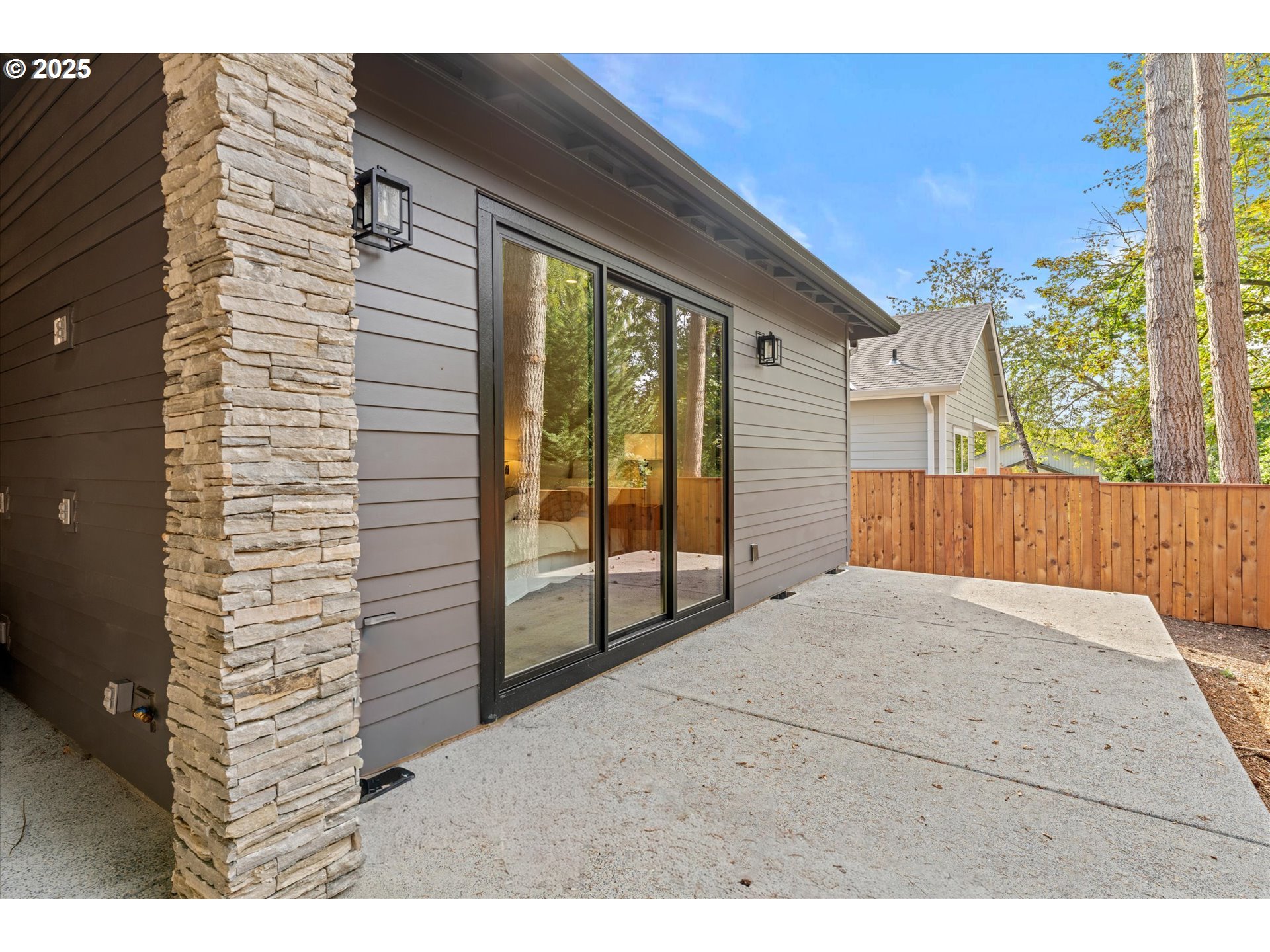 15003 Twin Fir Road Lake Oswego, OR 97035 - Photo 37 of 42 a view of a backyard of the house