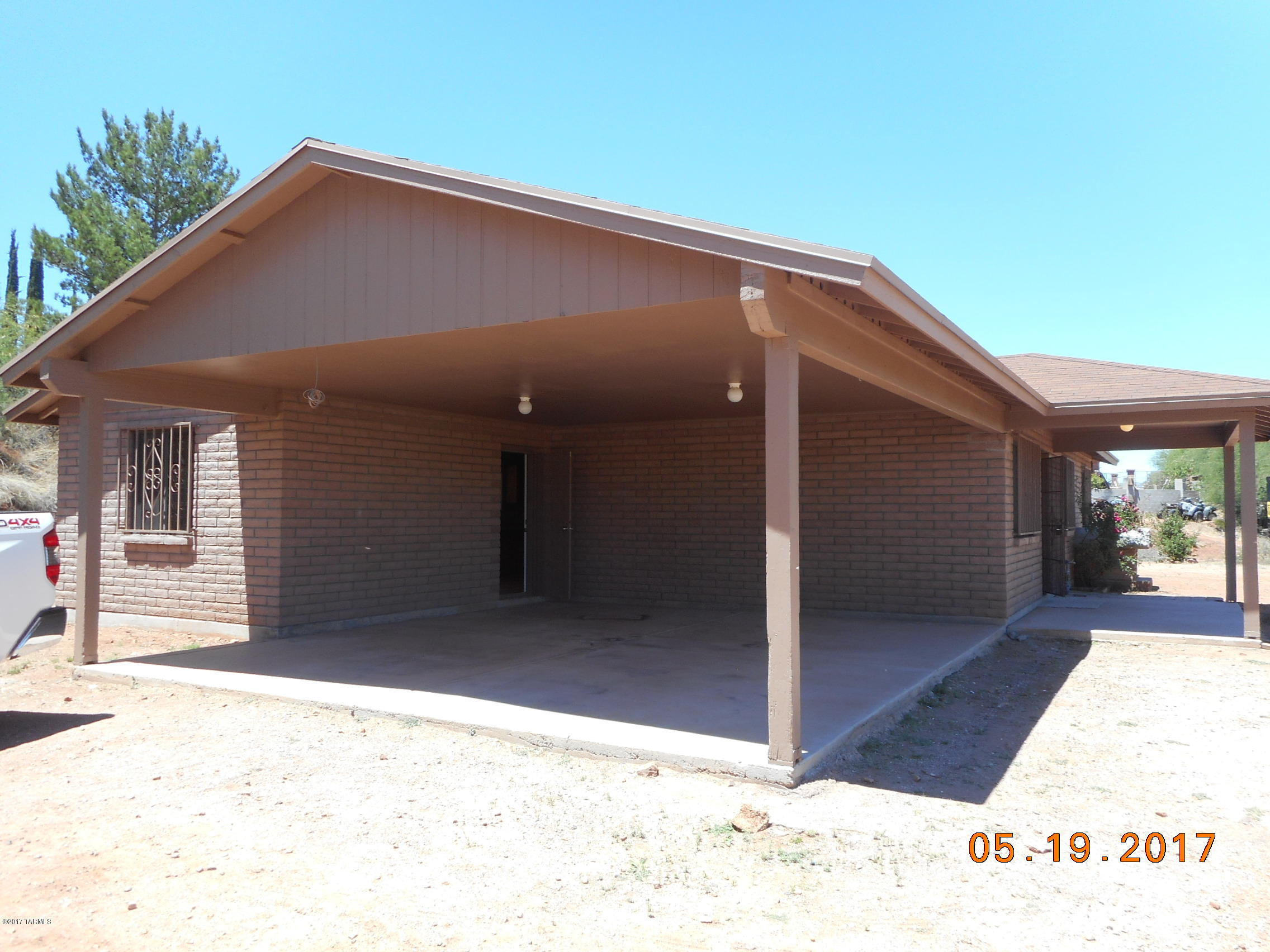 165 Entrada Court Rio Rico, AZ 85648 - Photo 8 of 33