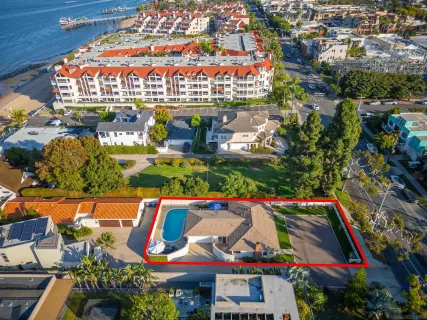 $3,975,000 | 909 1st Street, Coronado, CA 92118
