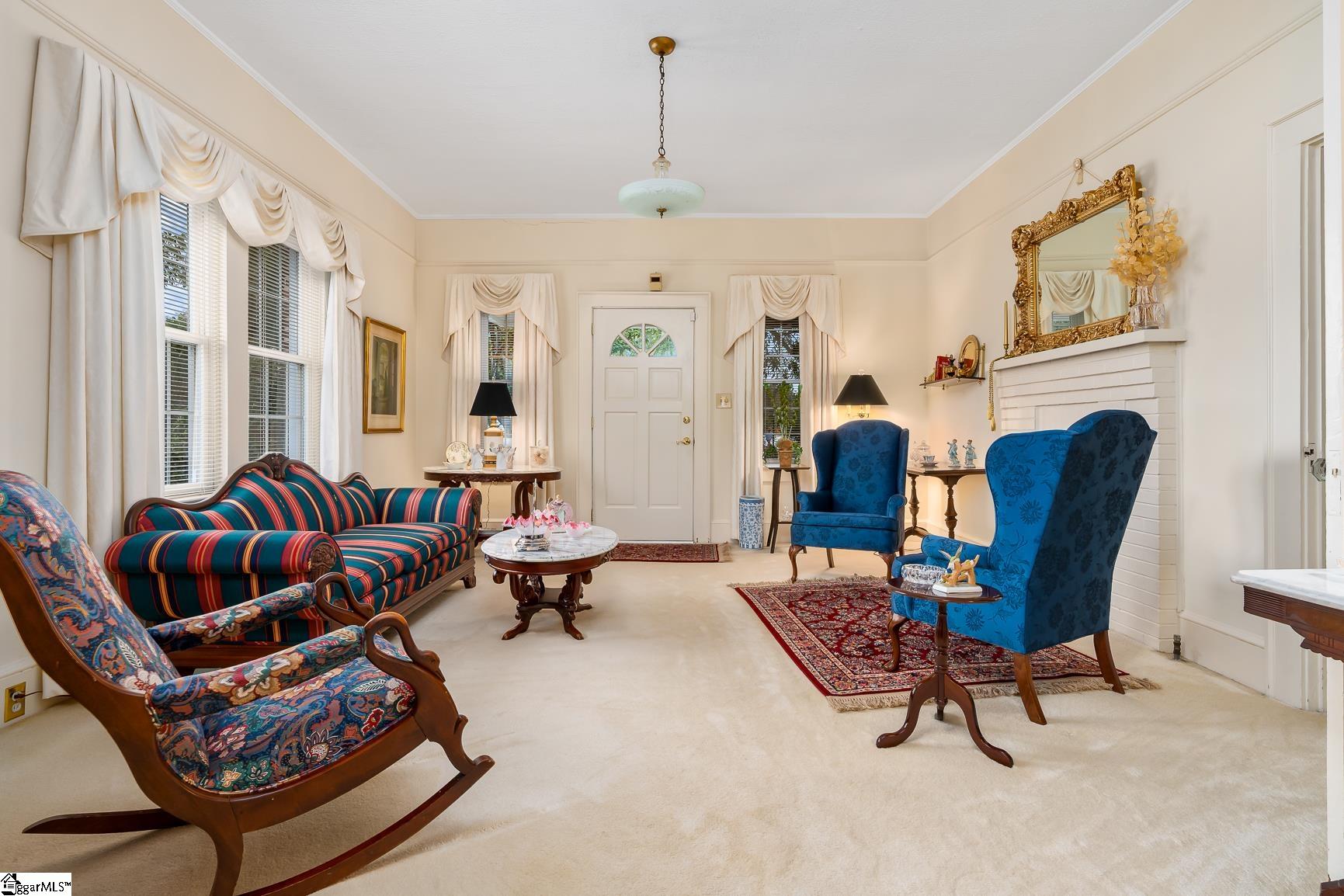 724 Gulliver Street Fountain Inn, SC 29644 - Photo 8 of 27 Gallery Image 8