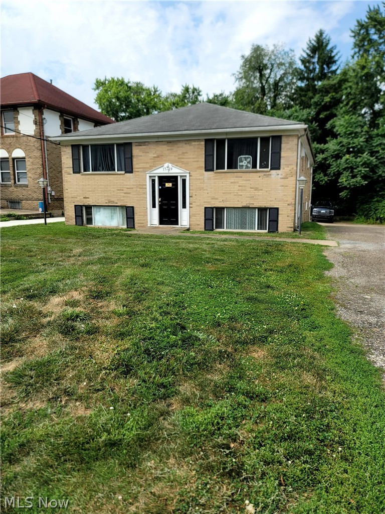 1719 Fulton Road Northwest Canton, OH 44703 - Photo 1 of 13
