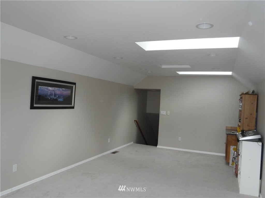 11375 Southeast Sedgwick Road Port Orchard, WA 98366 - Photo 16 of 25 Gallery Image 16