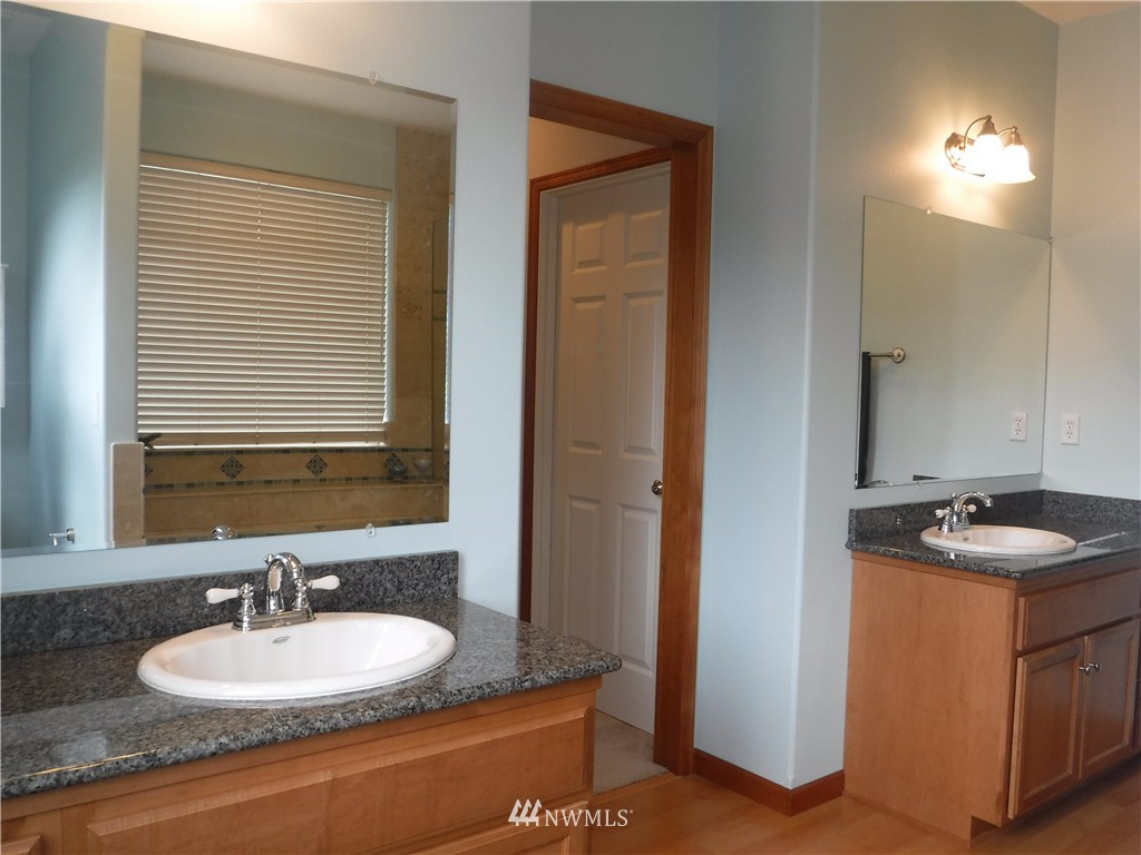 11375 Southeast Sedgwick Road Port Orchard, WA 98366 - Photo 19 of 25 Gallery Image 19