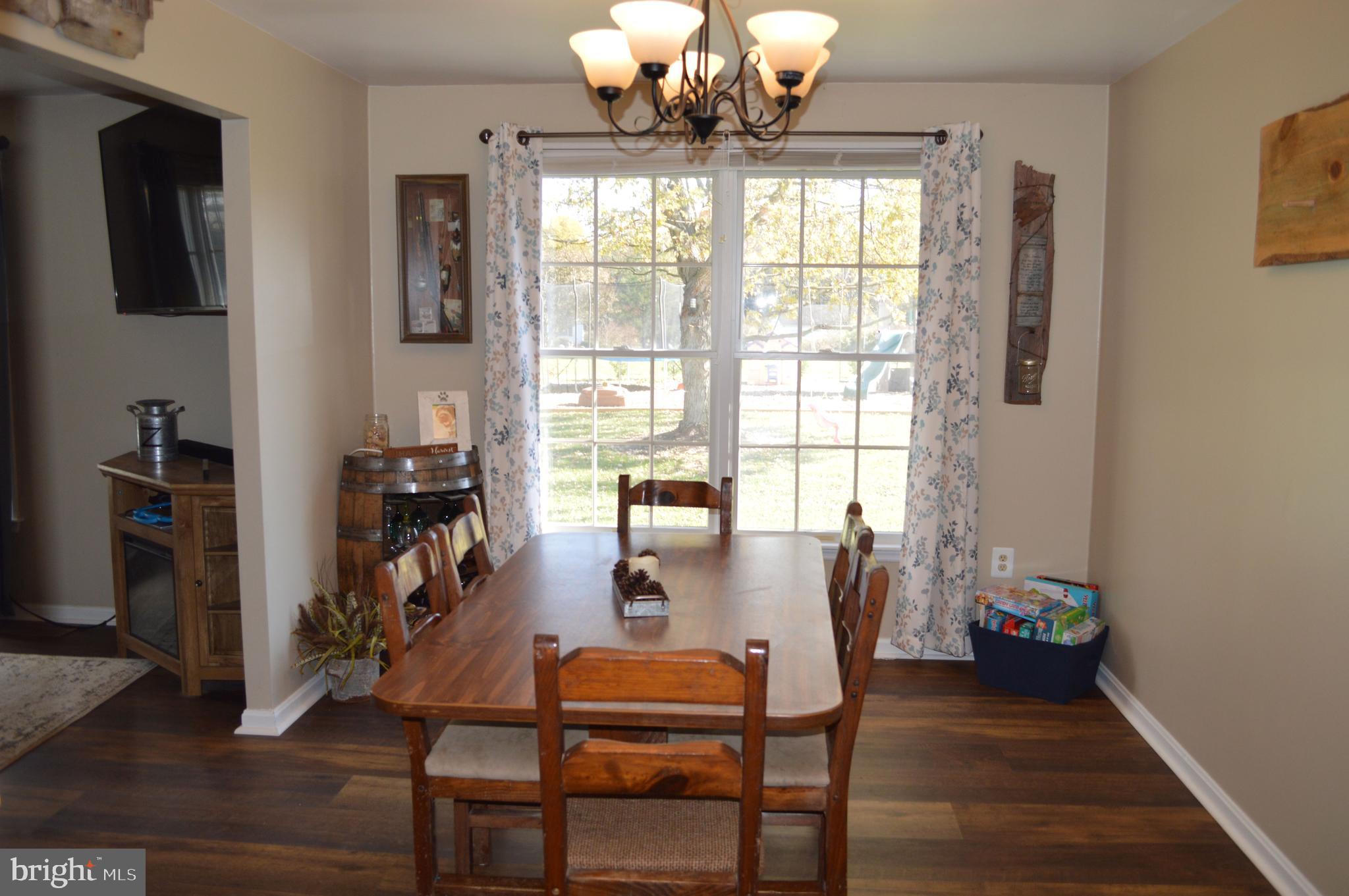 3137 Bullfrog Road Taneytown, MD 21787 - Photo 5 of 18 Formal Dining Room
