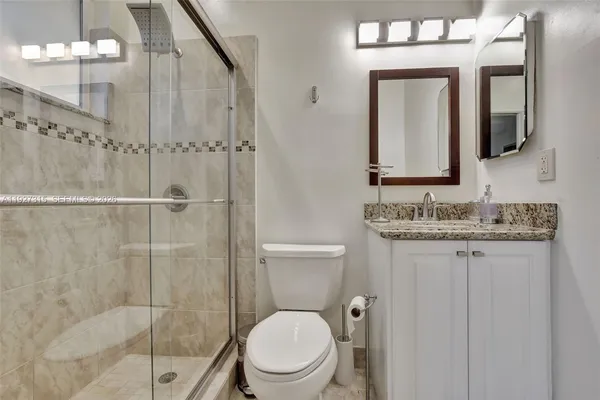 a bathroom with a toilet
