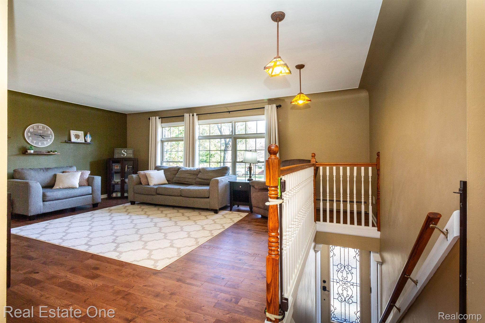 2236 Oklahoma Avenue Rochester, MI 48309 - Photo 13 of 57 Stairs to lower level