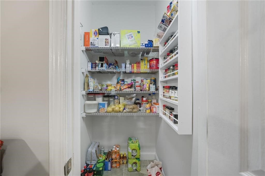 491 Hyde Road Jasper, GA 30143 - Photo 13 of 60 Walk-In Pantry
