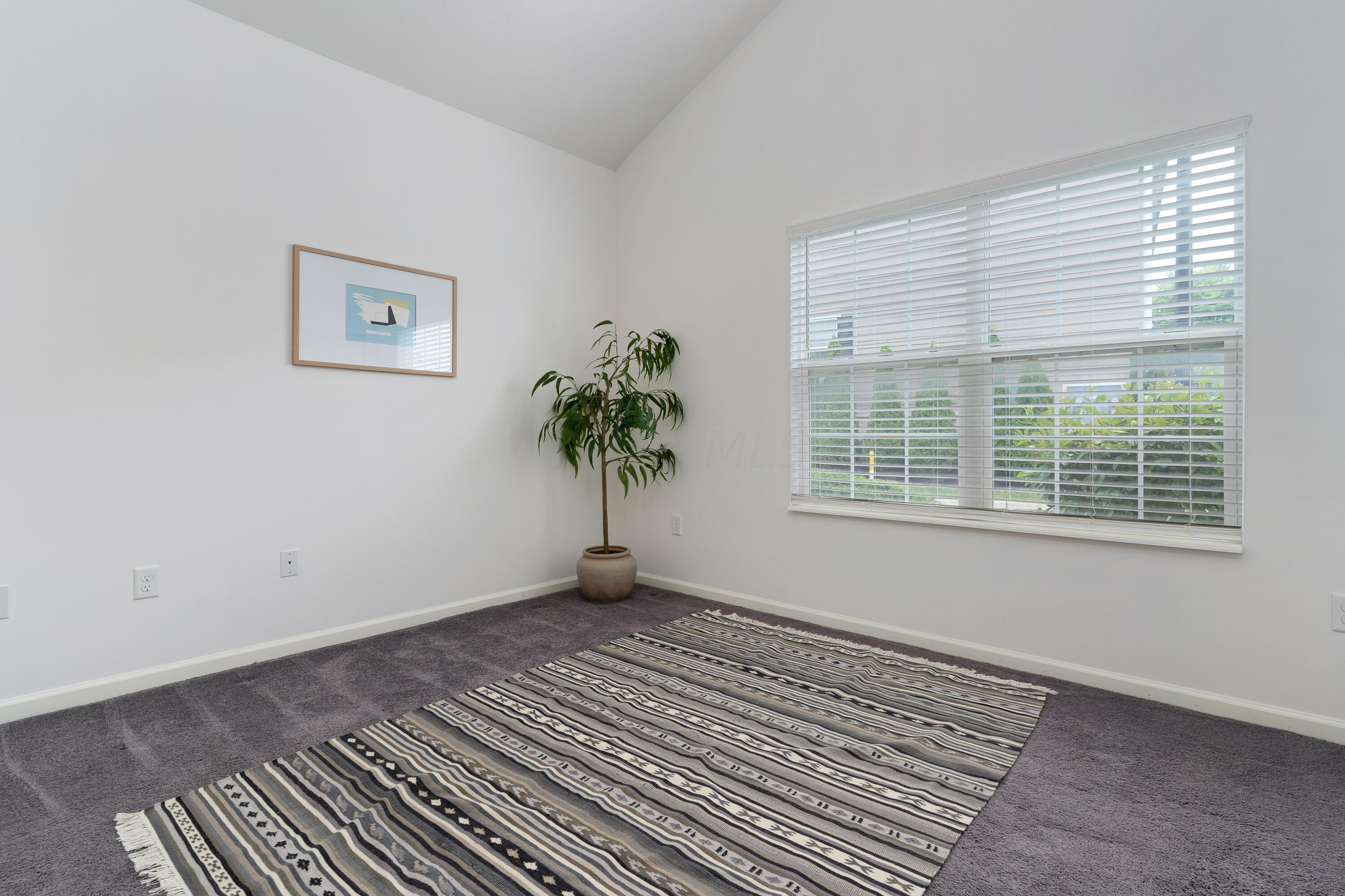 7991 Ravine Run Lane Columbus, OH 43235 - Photo 21 of 31 7991 Ravine Run_25