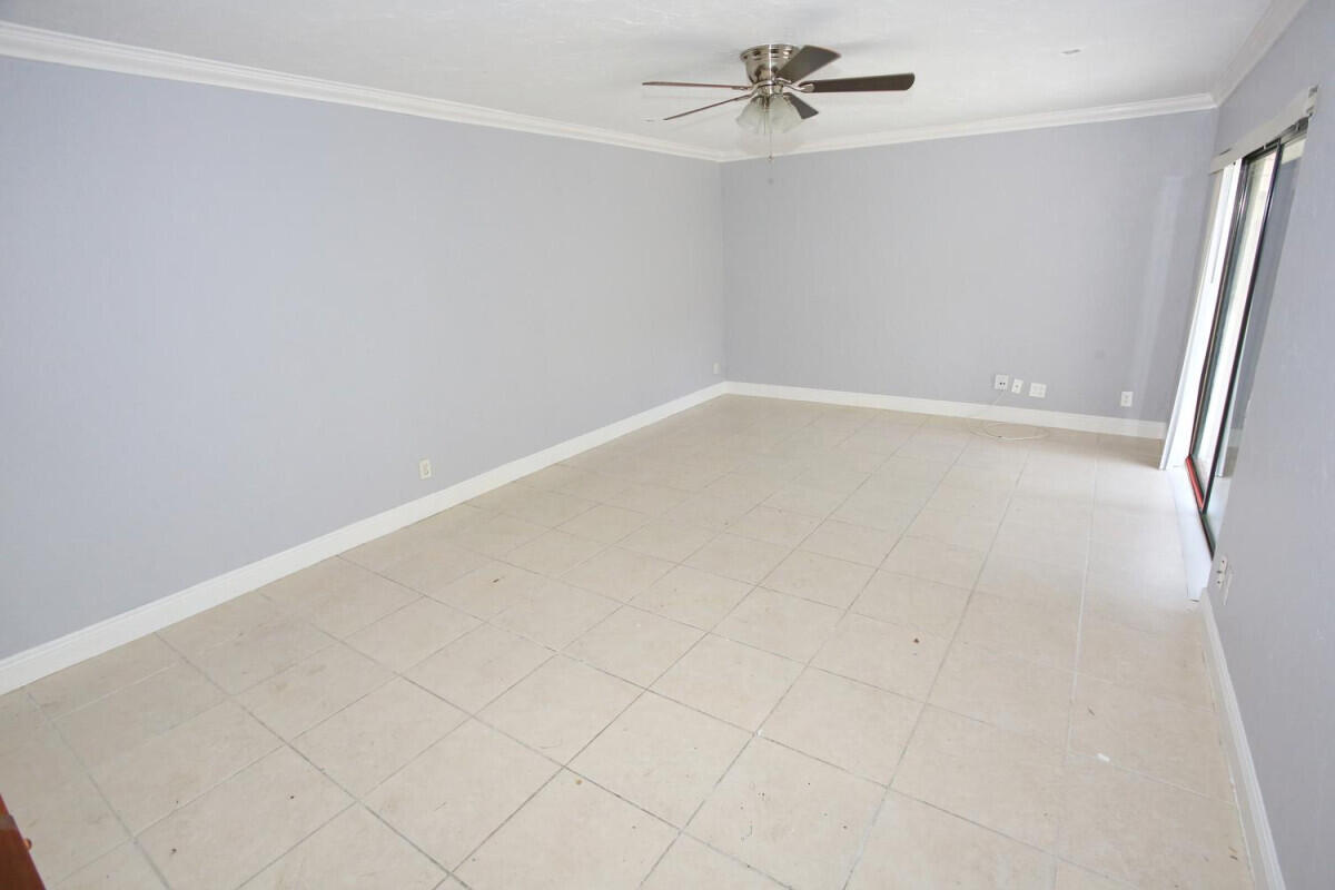 7531 Courtyard Run East Boca Raton, FL 33433 - Photo 4 of 24 4