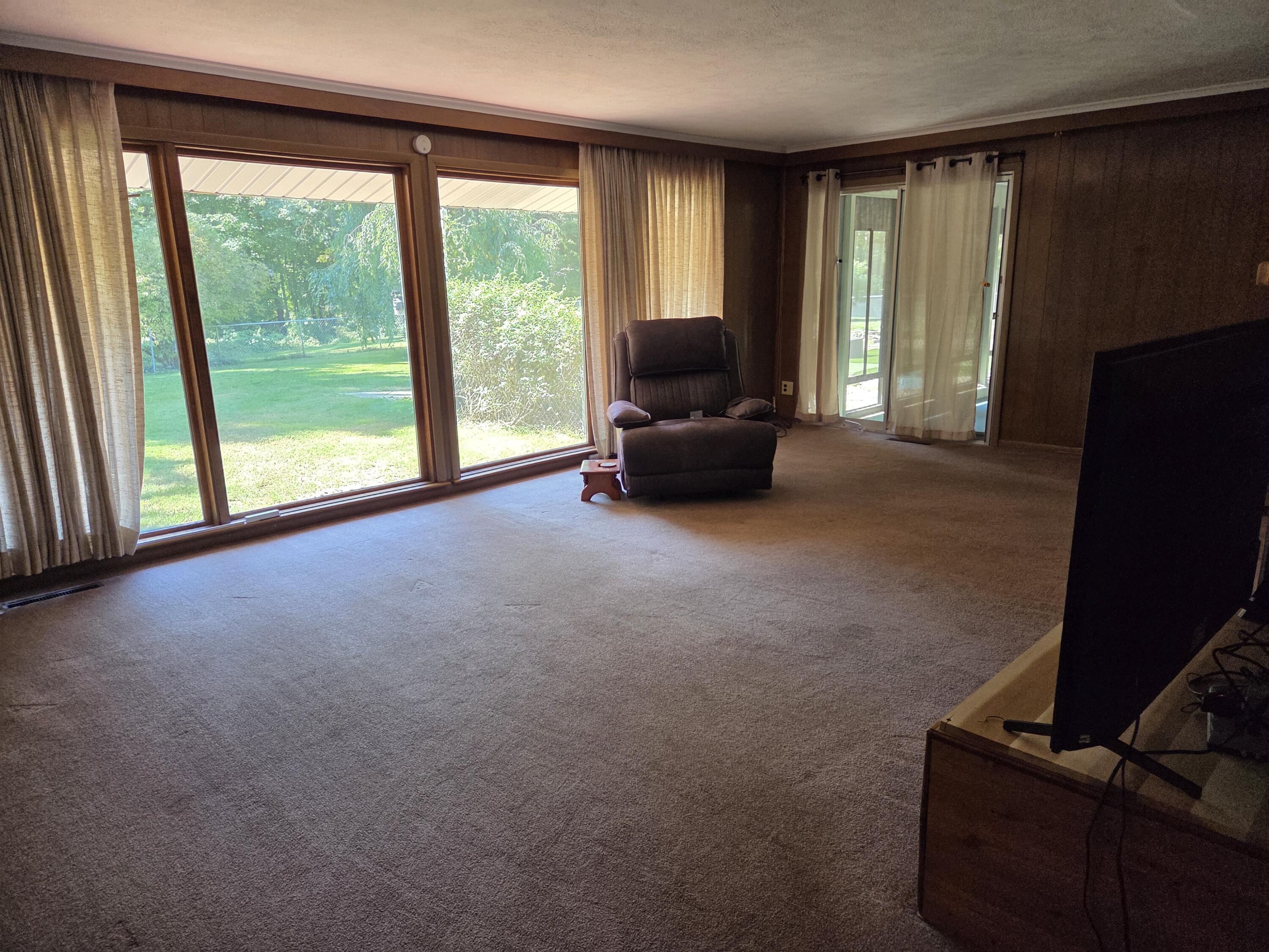 6722 Morgan Road Battle Creek, MI 49017 - Photo 3 of 8 20250915_120703