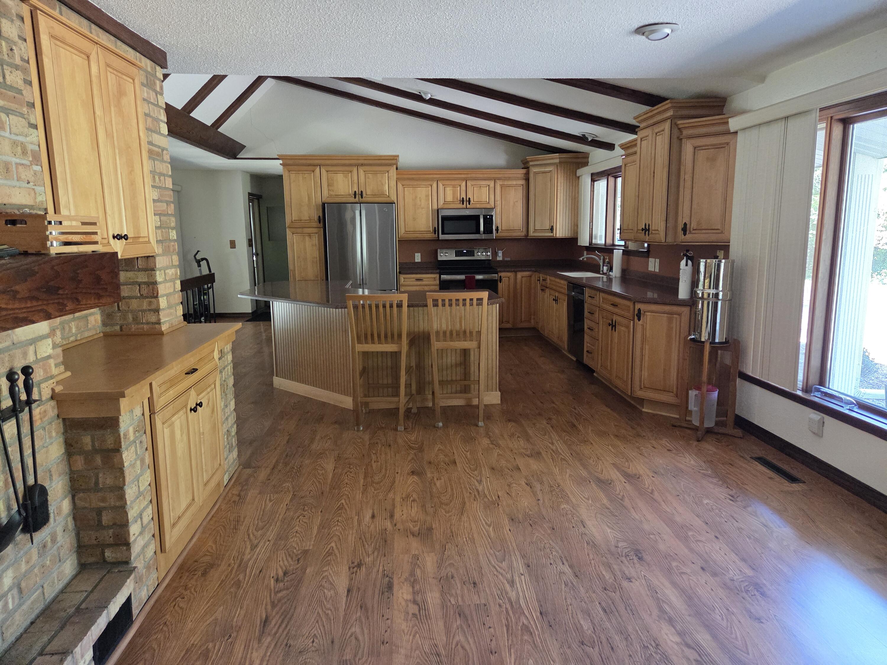 6722 Morgan Road Battle Creek, MI 49017 - Photo 4 of 8 20250915_120945