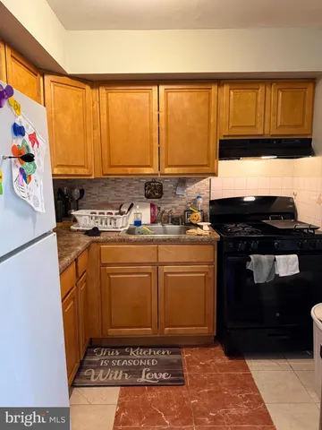 $2,000 | 47 Garden View Terrace, Unit 11, East Windsor, NJ 08520