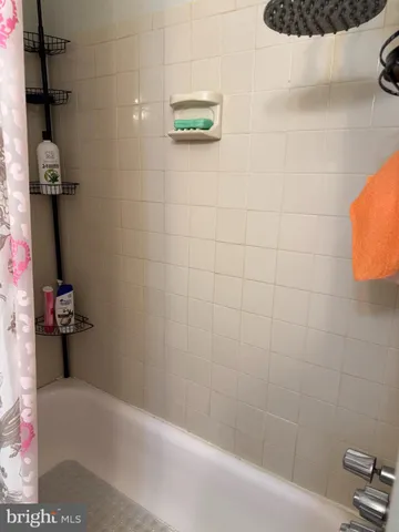 $2,000 | 47 Garden View Terrace, Unit 11, East Windsor, NJ 08520