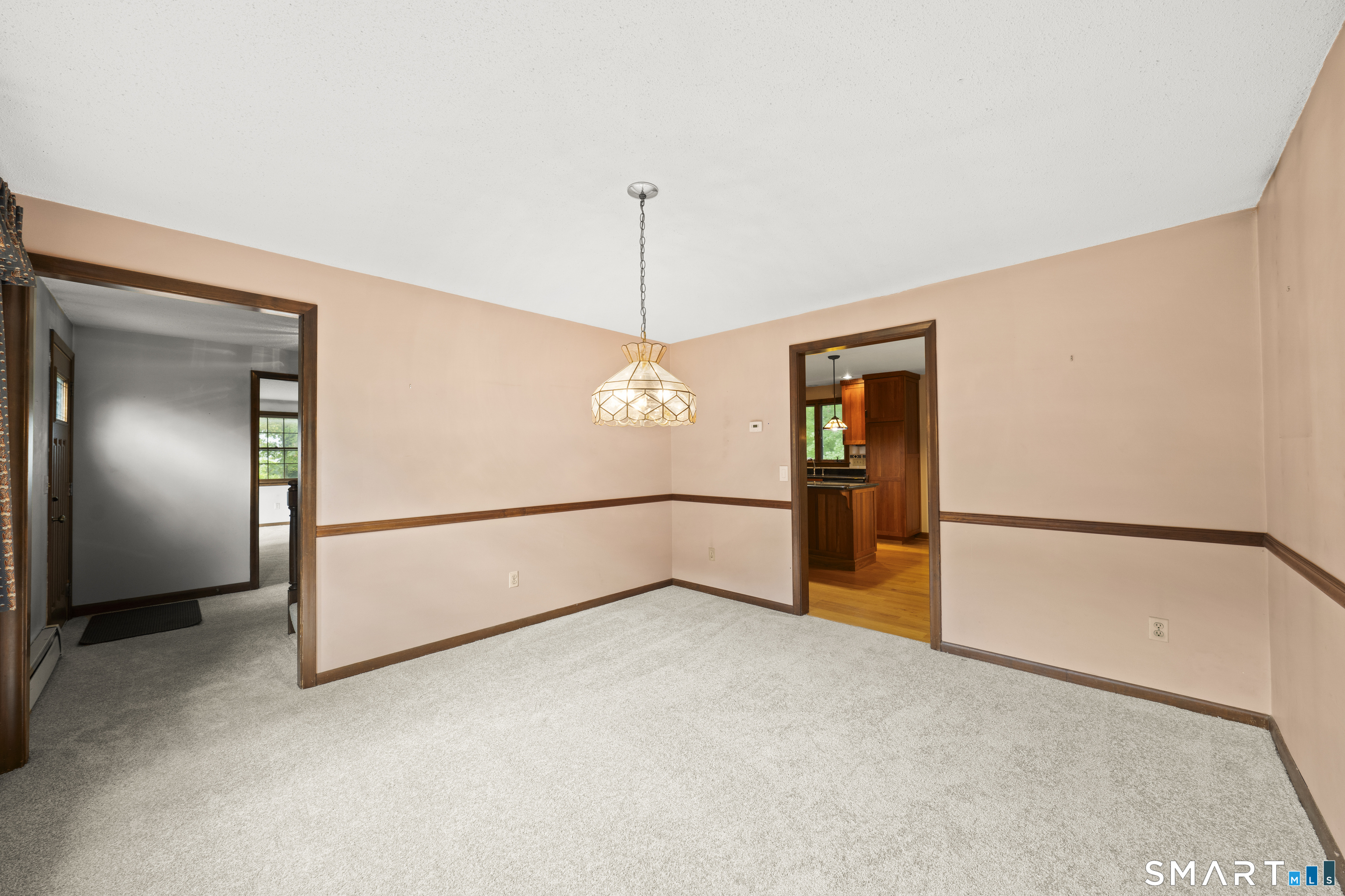 78 Rambling Road Vernon, CT 06066 - Photo 9 of 39 Gallery Image 9