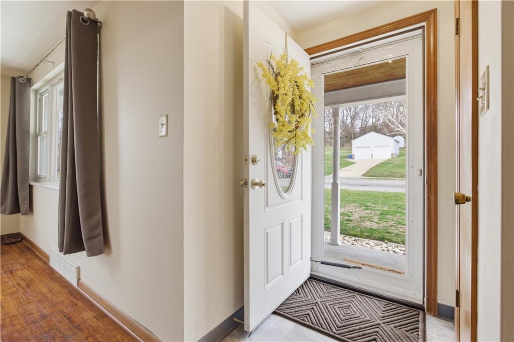 969 4th Street Baden, PA 15005 - Photo 4 of 28