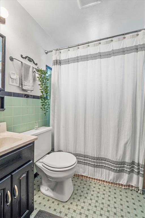226 Barbara Drive McKees Rocks, PA 15136 - Photo 18 of 26 Gallery Image 18