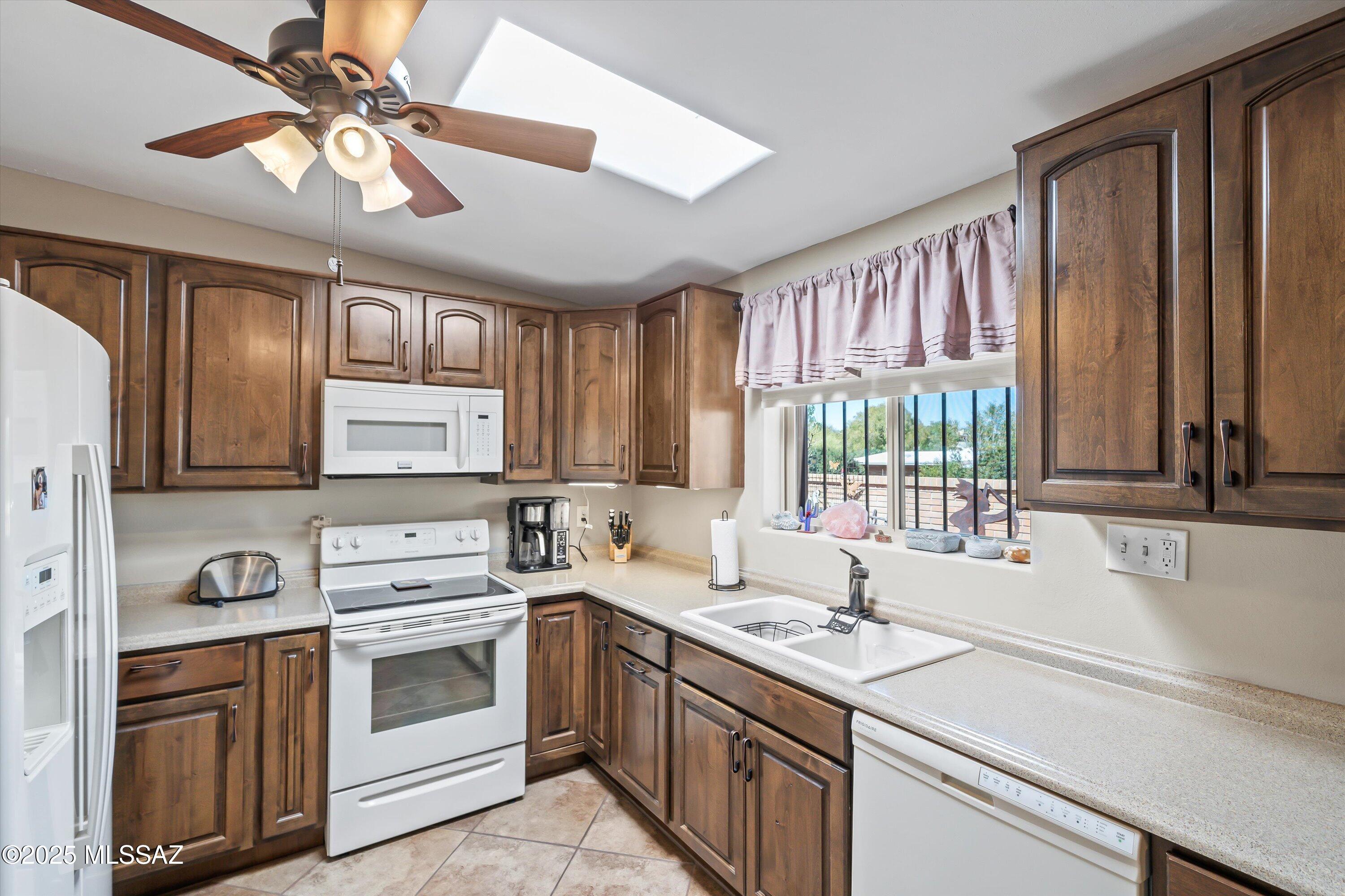 1912 West Anklam Road Tucson, AZ 85745 - Photo 10 of 28 Gallery Image 10