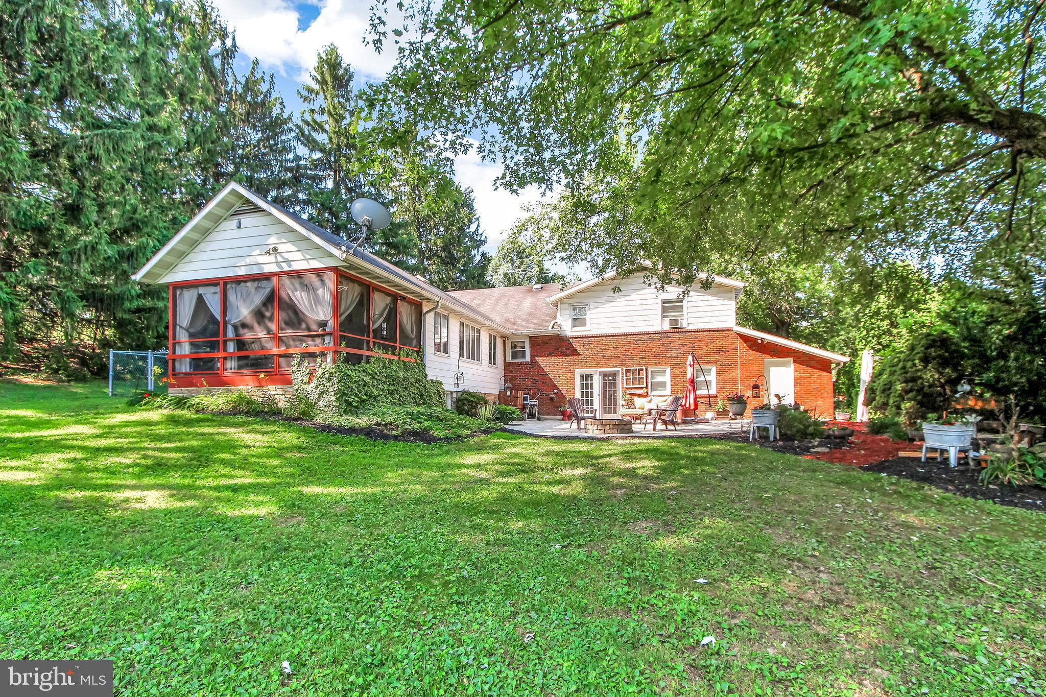 633 Locust Grove Road York, PA 17402 - Photo 12 of 58 Gallery Image 12