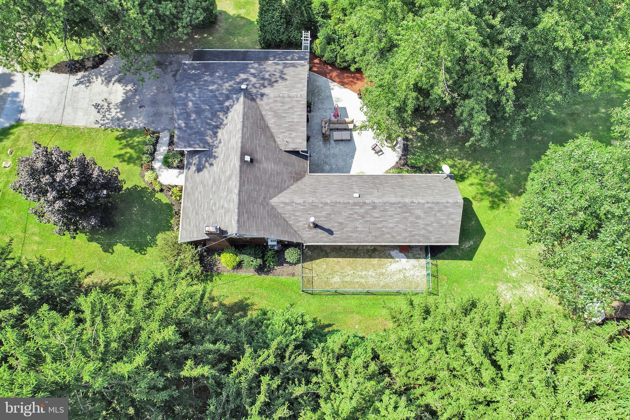 633 Locust Grove Road York, PA 17402 - Photo 14 of 58 Gallery Image 14