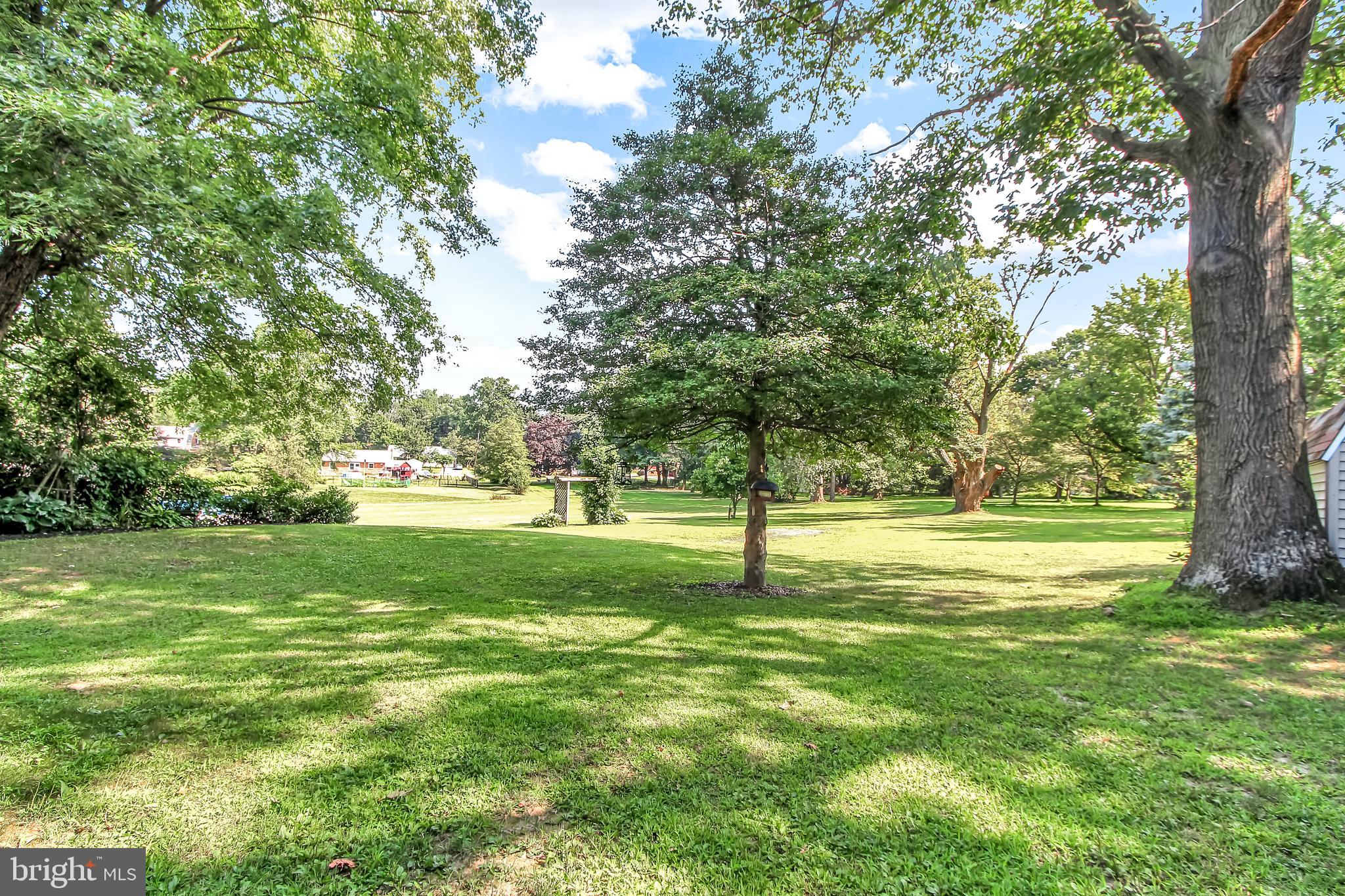633 Locust Grove Road York, PA 17402 - Photo 45 of 58 Gallery Image 45