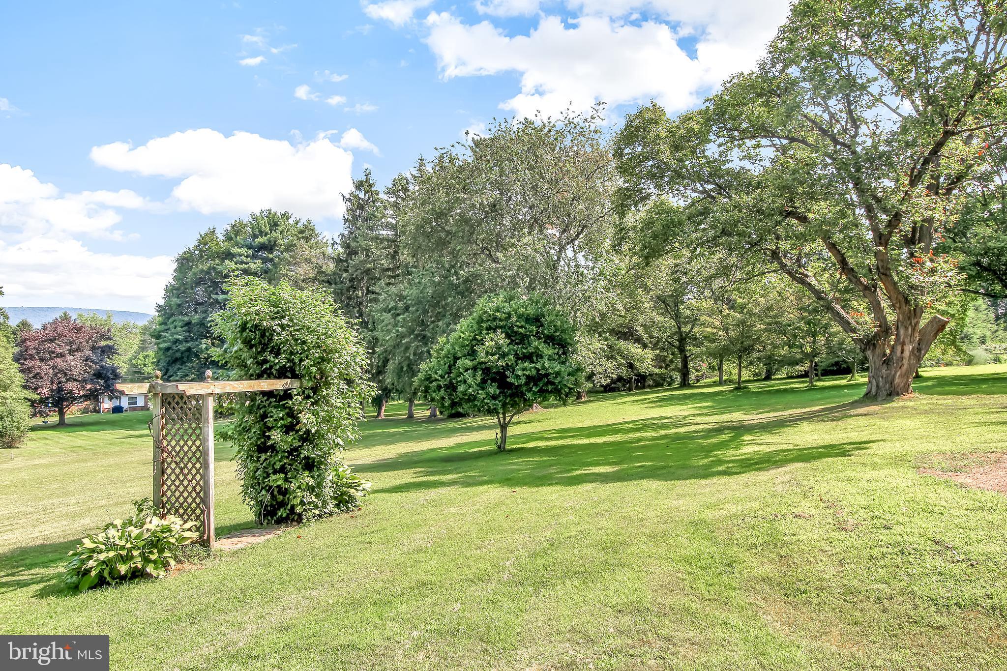 633 Locust Grove Road York, PA 17402 - Photo 48 of 58 Gallery Image 48