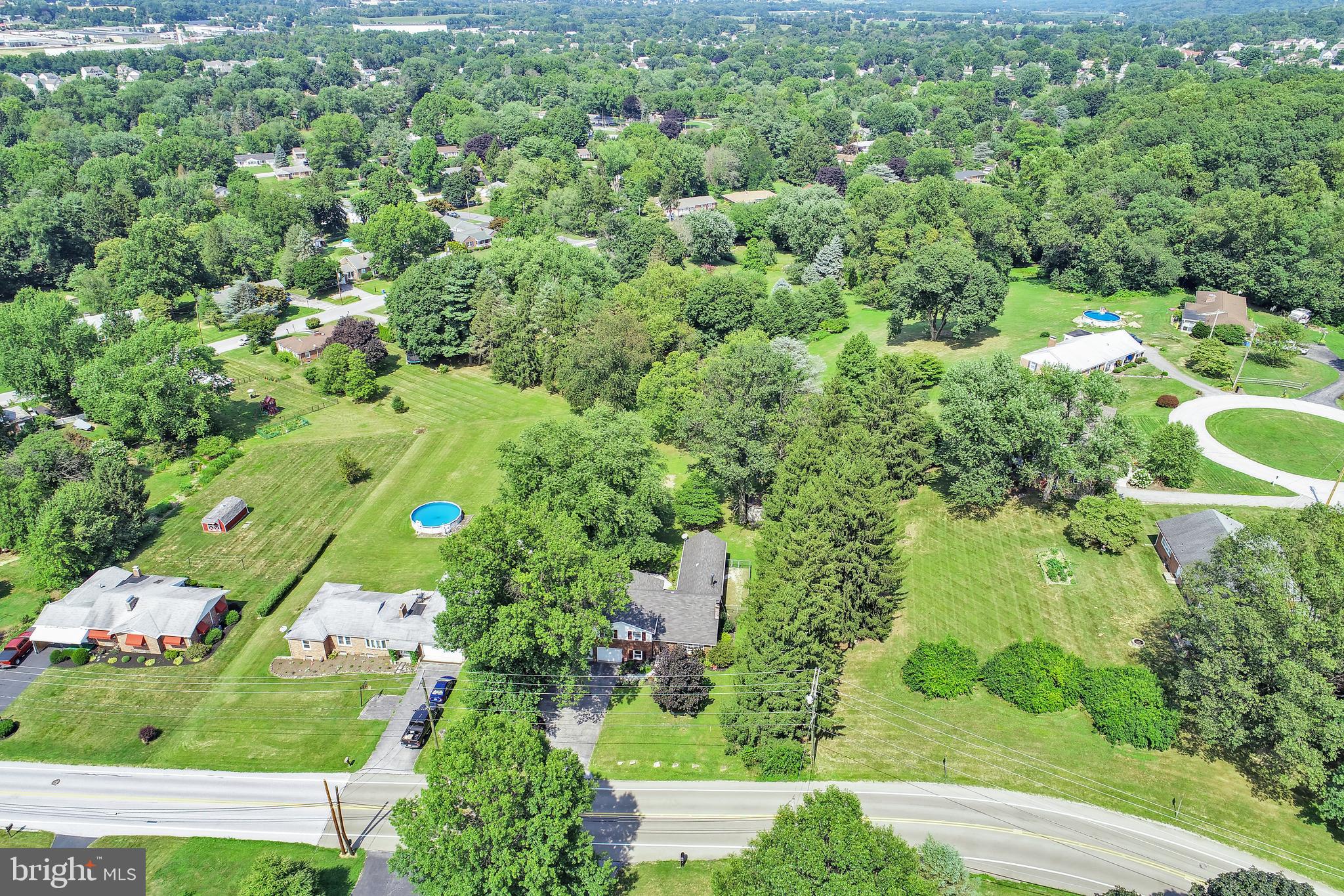 633 Locust Grove Road York, PA 17402 - Photo 50 of 58 Gallery Image 50