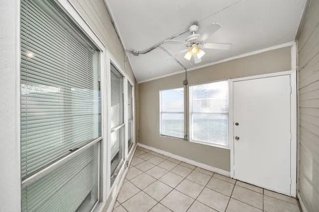 a view of an entryway