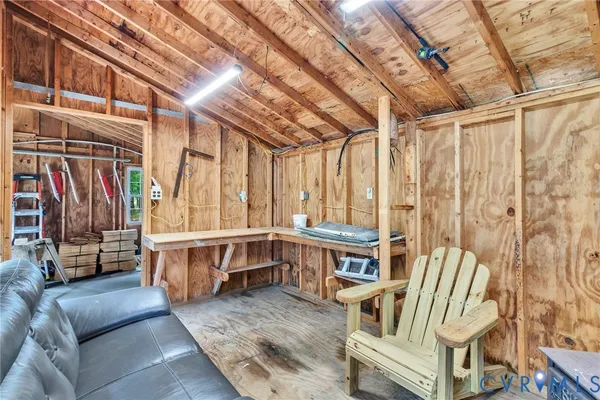 $569,900 | 193 Deep Water Lane, Reedville, VA 22539