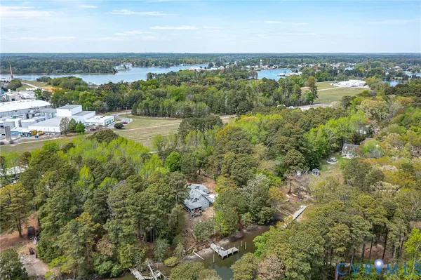 $569,900 | 193 Deep Water Lane, Reedville, VA 22539