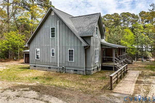 $569,900 | 193 Deep Water Lane, Reedville, VA 22539