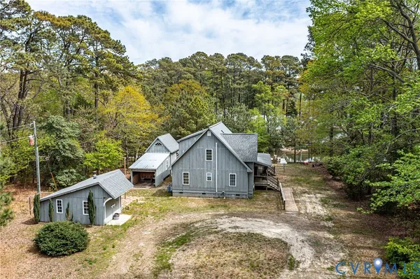 $569,900 | 193 Deep Water Lane, Reedville, VA 22539