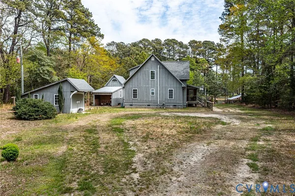 $569,900 | 193 Deep Water Lane, Reedville, VA 22539
