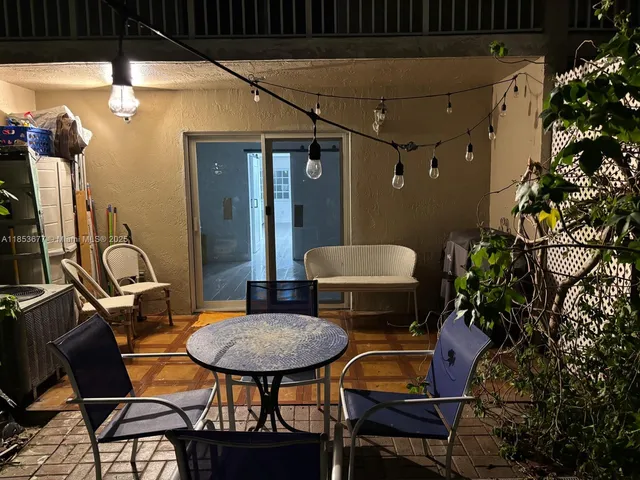 $2,800 | 6886 Northwest 166th Terrace, Unit 1004, Miami Lakes, FL 33014