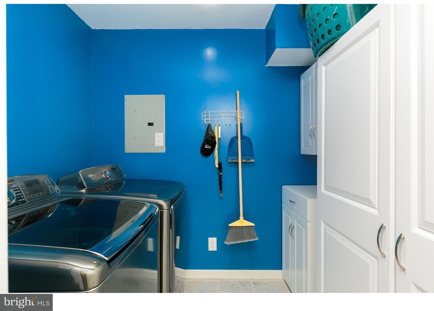 314 Harrison Street Riverside, NJ 08075 - Photo 23 of 25 Laundry Room