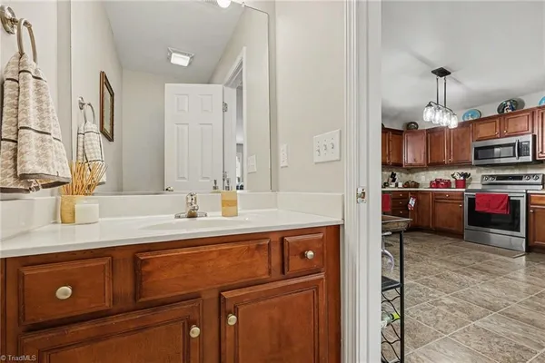 $195,000 | 4206 Bentley Drive, Randleman, NC 27317