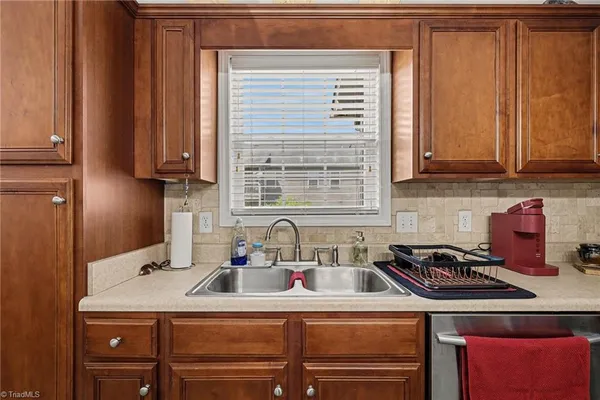 $195,000 | 4206 Bentley Drive, Randleman, NC 27317