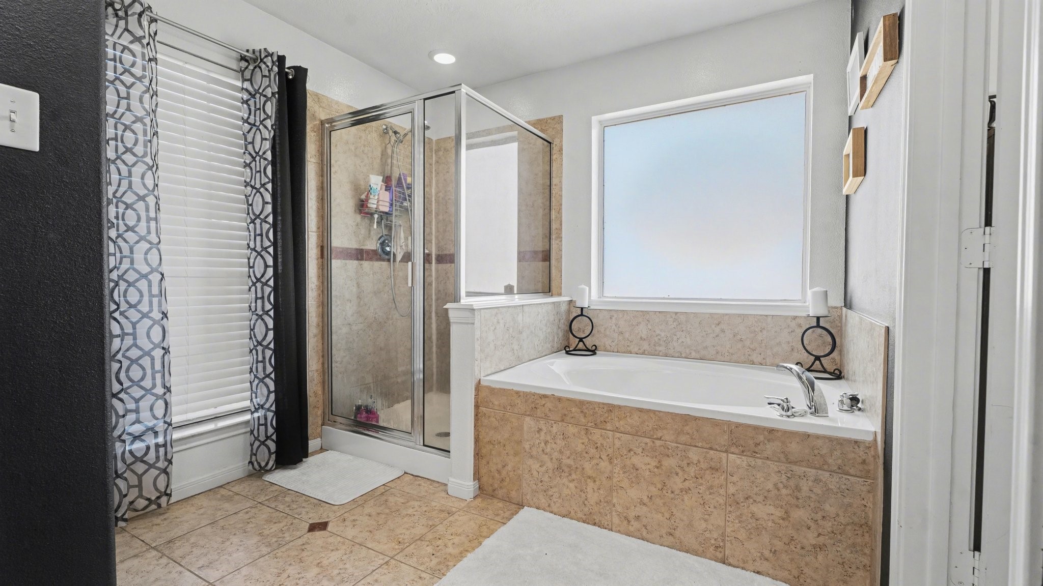 210 Milo Street Dayton, TX 77535 - Photo 13 of 24 soaker tub & separate shower