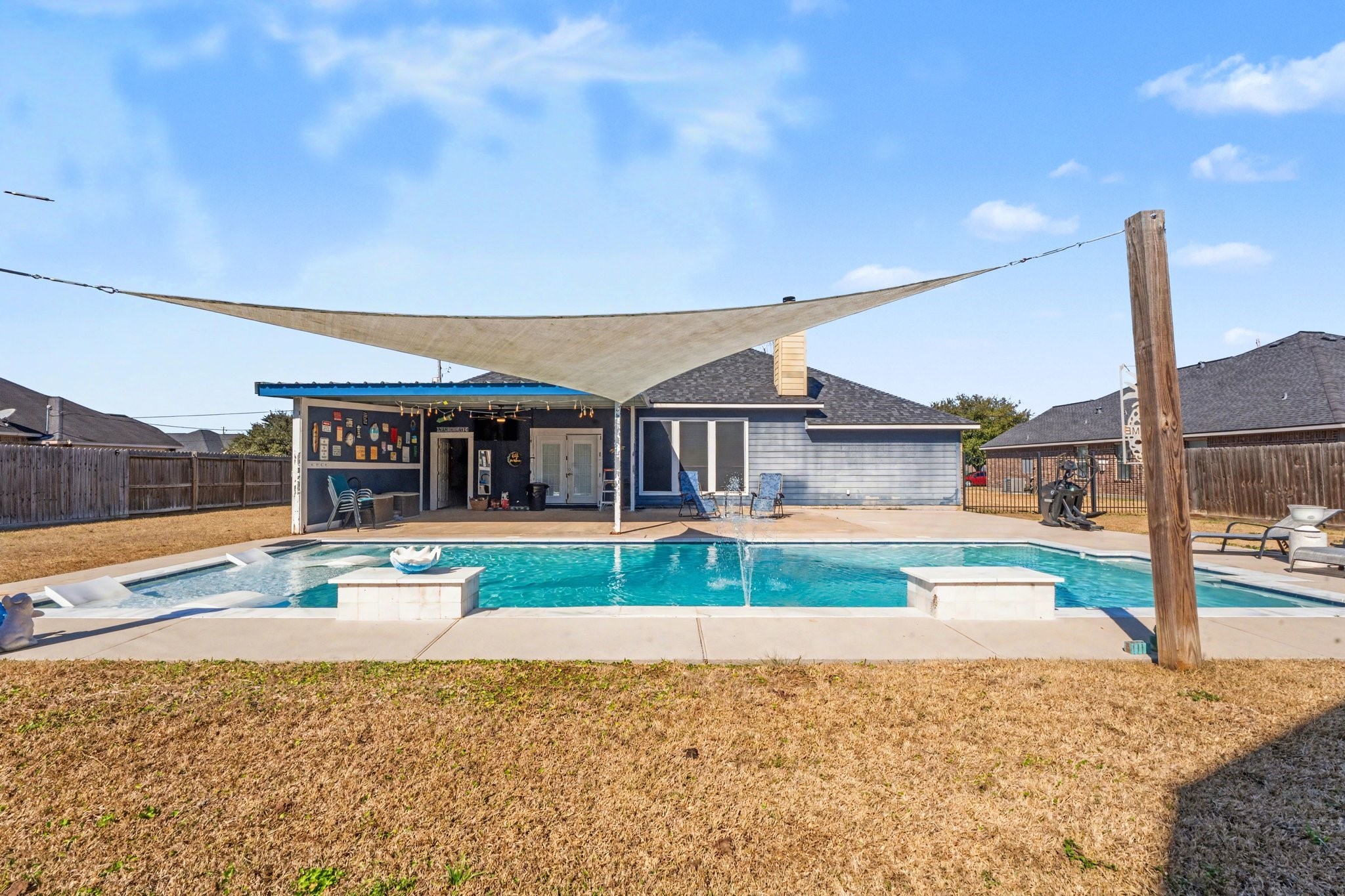 210 Milo Street Dayton, TX 77535 - Photo 2 of 24 Custom 16 X 40 inground Pool