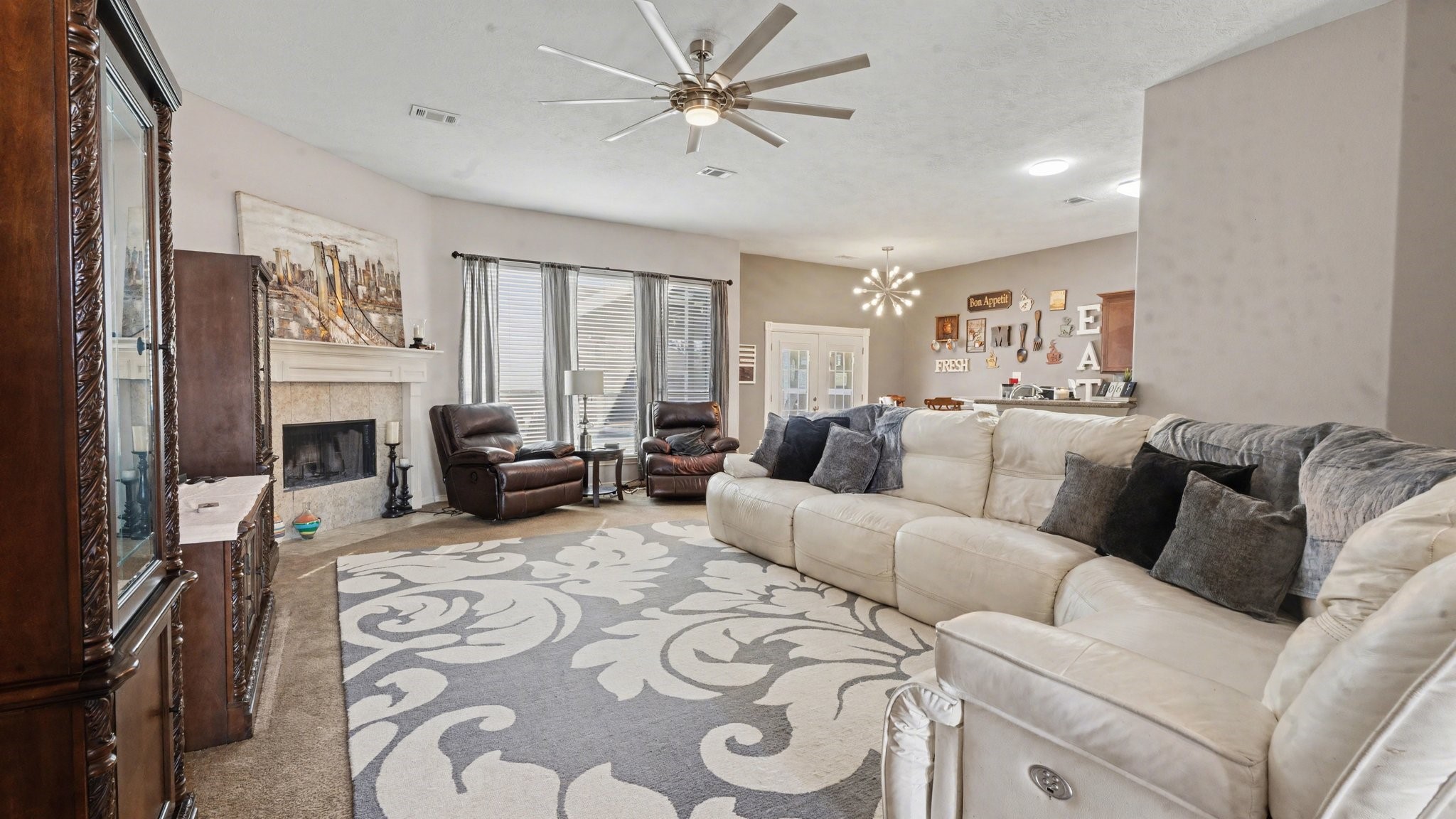210 Milo Street Dayton, TX 77535 - Photo 5 of 24 Spacious Living room
