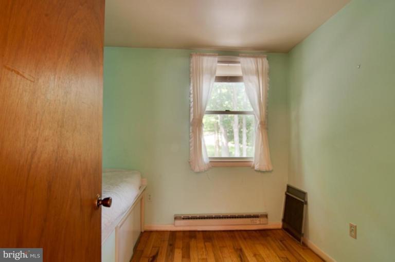 2 Research Road, Unit 2L Greenbelt, MD 20770 - Photo 14 of 30 Bedroom #3