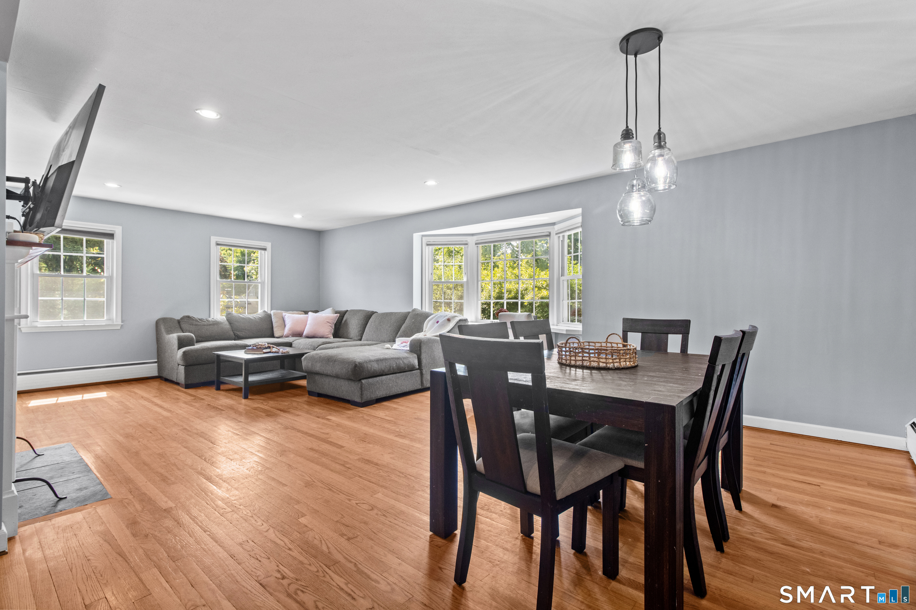24 Maple Edge Drive Bloomfield, CT 06002 - Photo 7 of 27